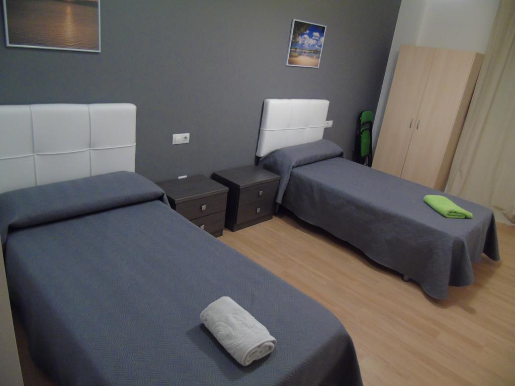 Apartamentos Mequedo Alcañiz Exterior foto